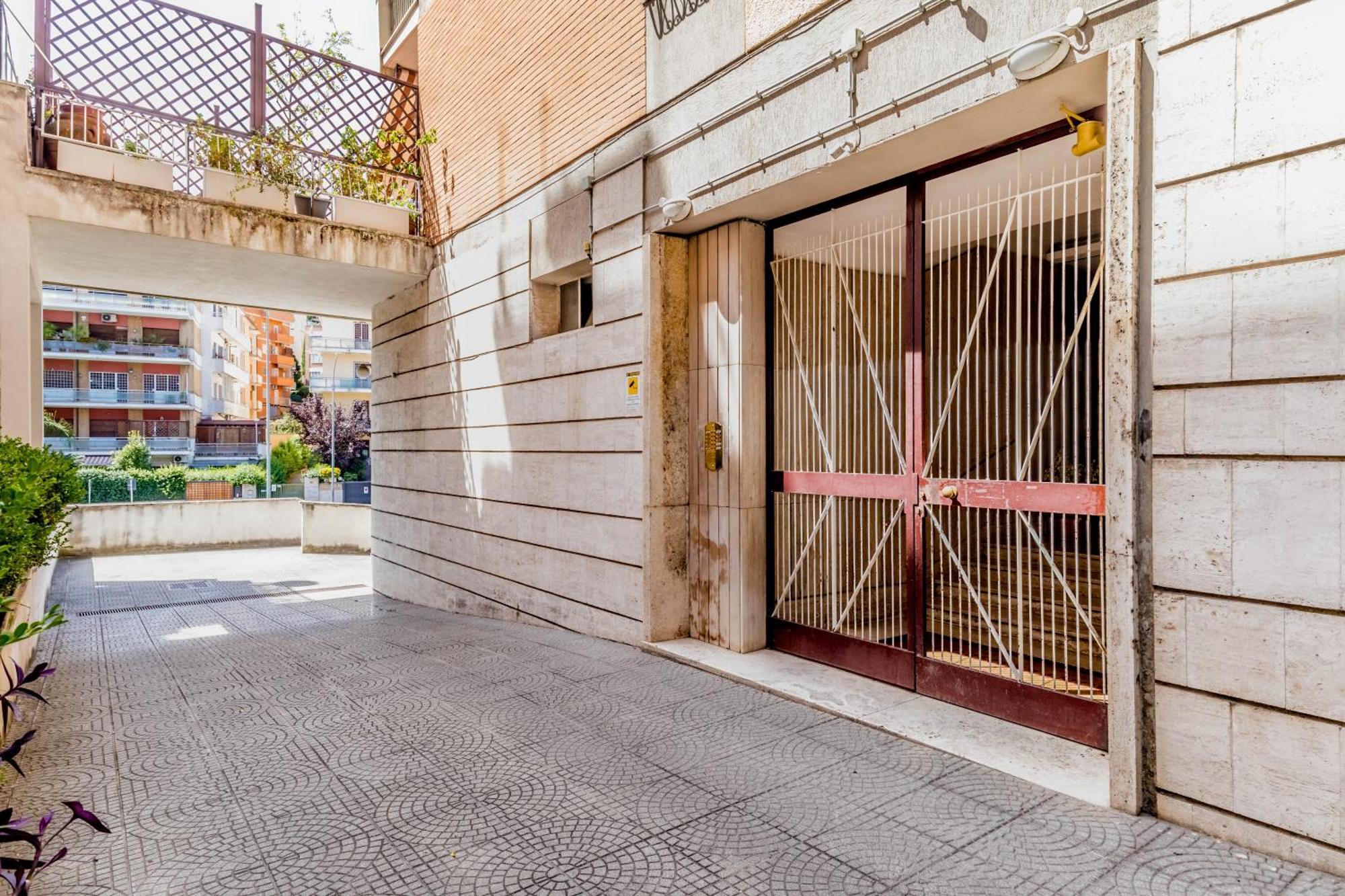 L'Attico Con Terrazza In Corso Francia Daire Roma Dış mekan fotoğraf